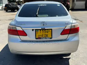 Toyota Premio 1.8 FWD 2010 Silver