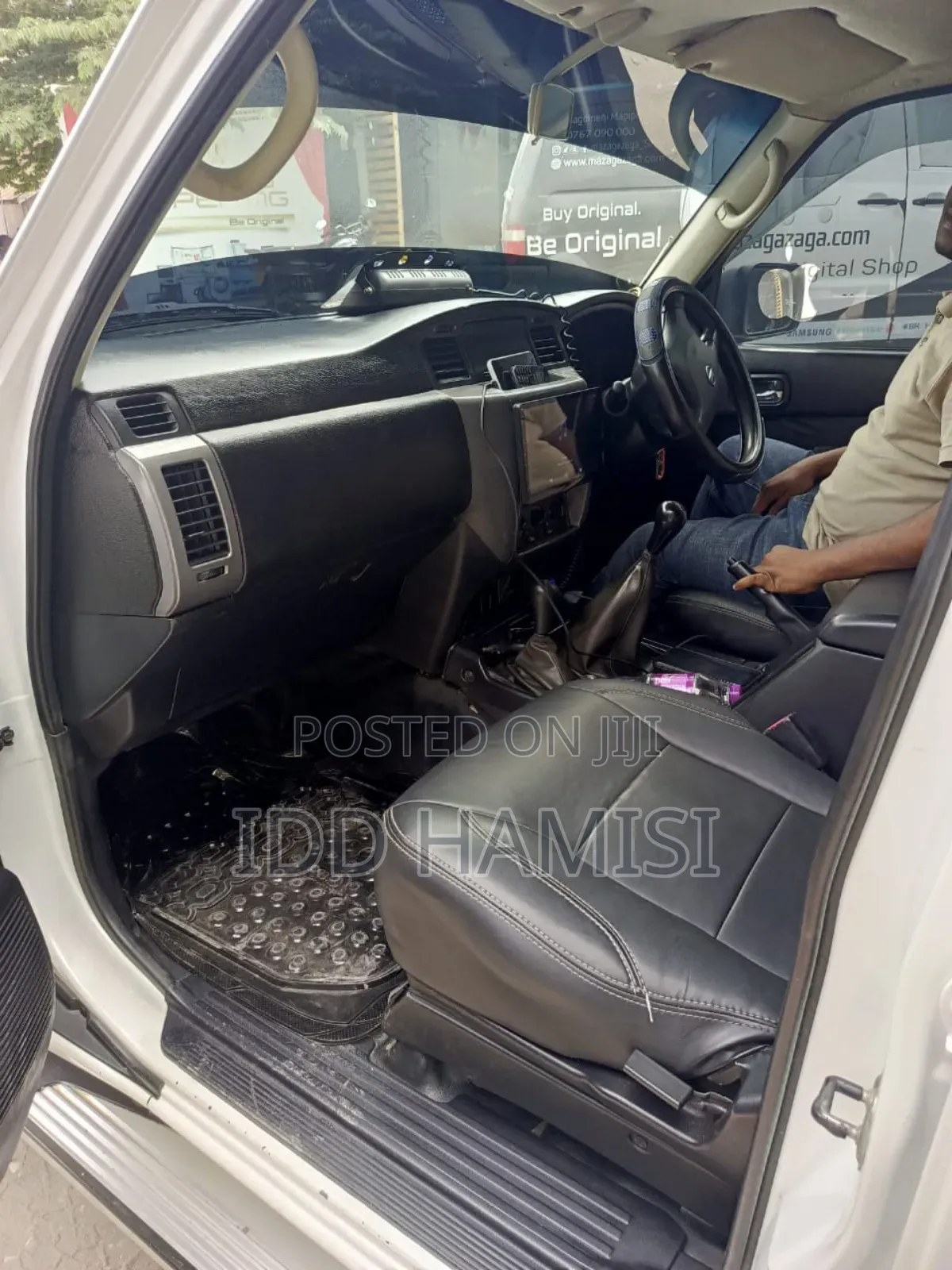 Nissan Patrol 2010 White