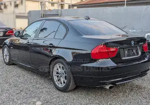 BMW 3 Series 2010 Black
