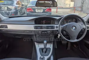 BMW 3 Series 2010 Black