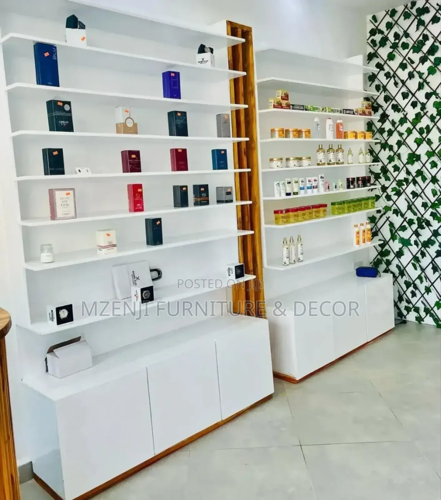 Shelves Za Madukani