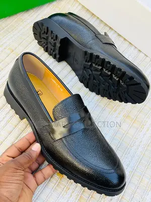Moccasin Shoes Original Black and Brown