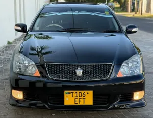 Photo - Toyota Crown 2006 Black