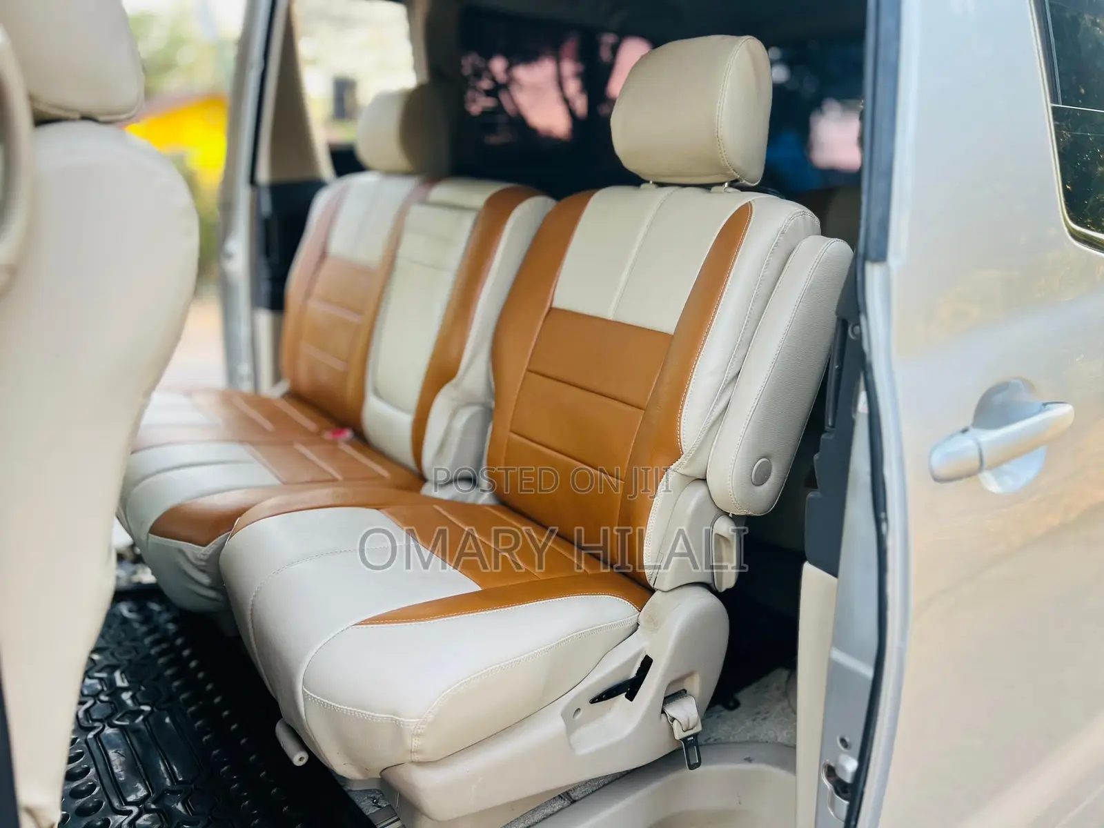 Toyota Alphard 2005 Silver