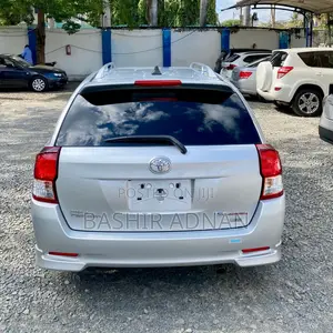 Toyota Corolla Fielder 1.5 Petrol FWD 2012 Silver