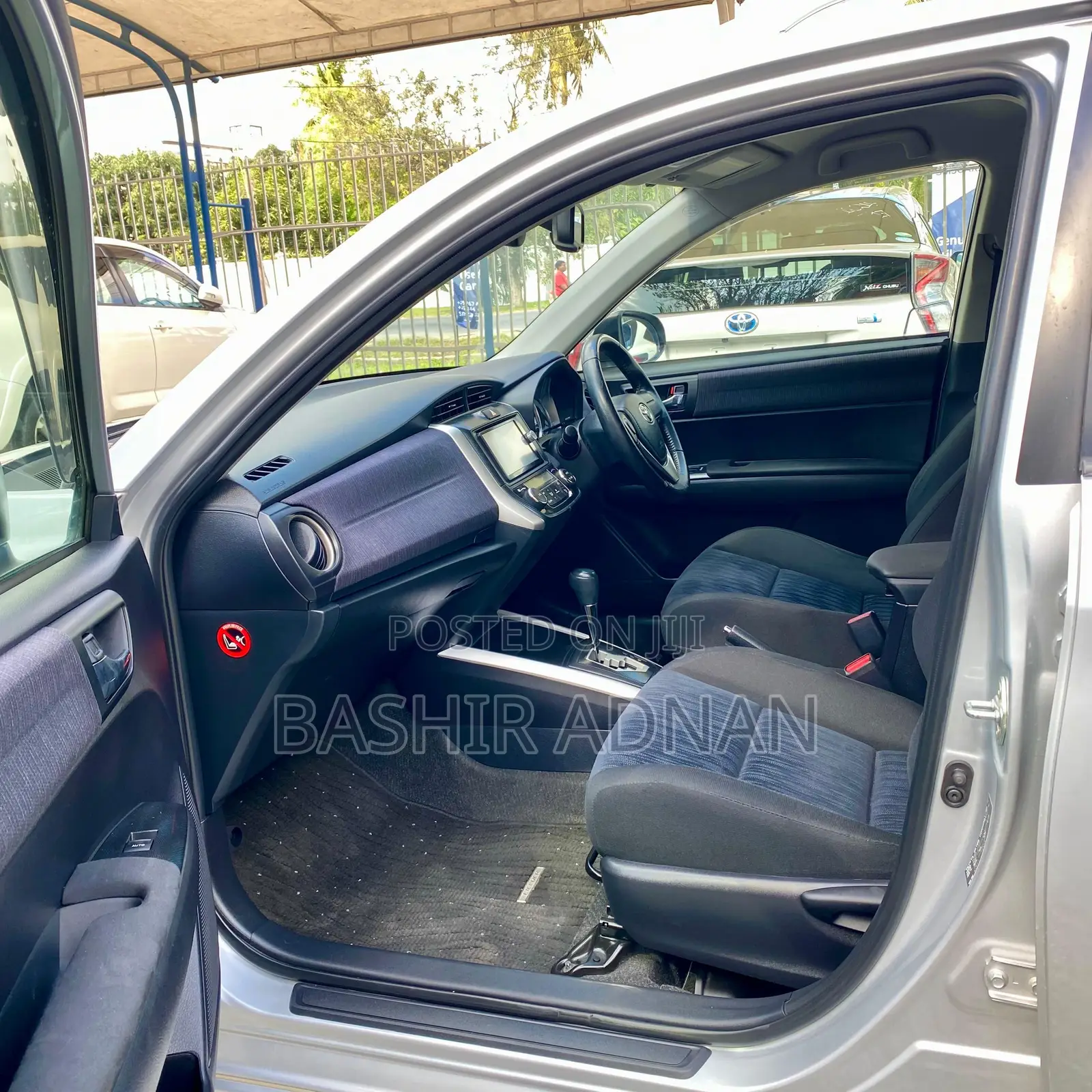 Toyota Corolla Fielder 1.5 Petrol FWD 2012 Silver