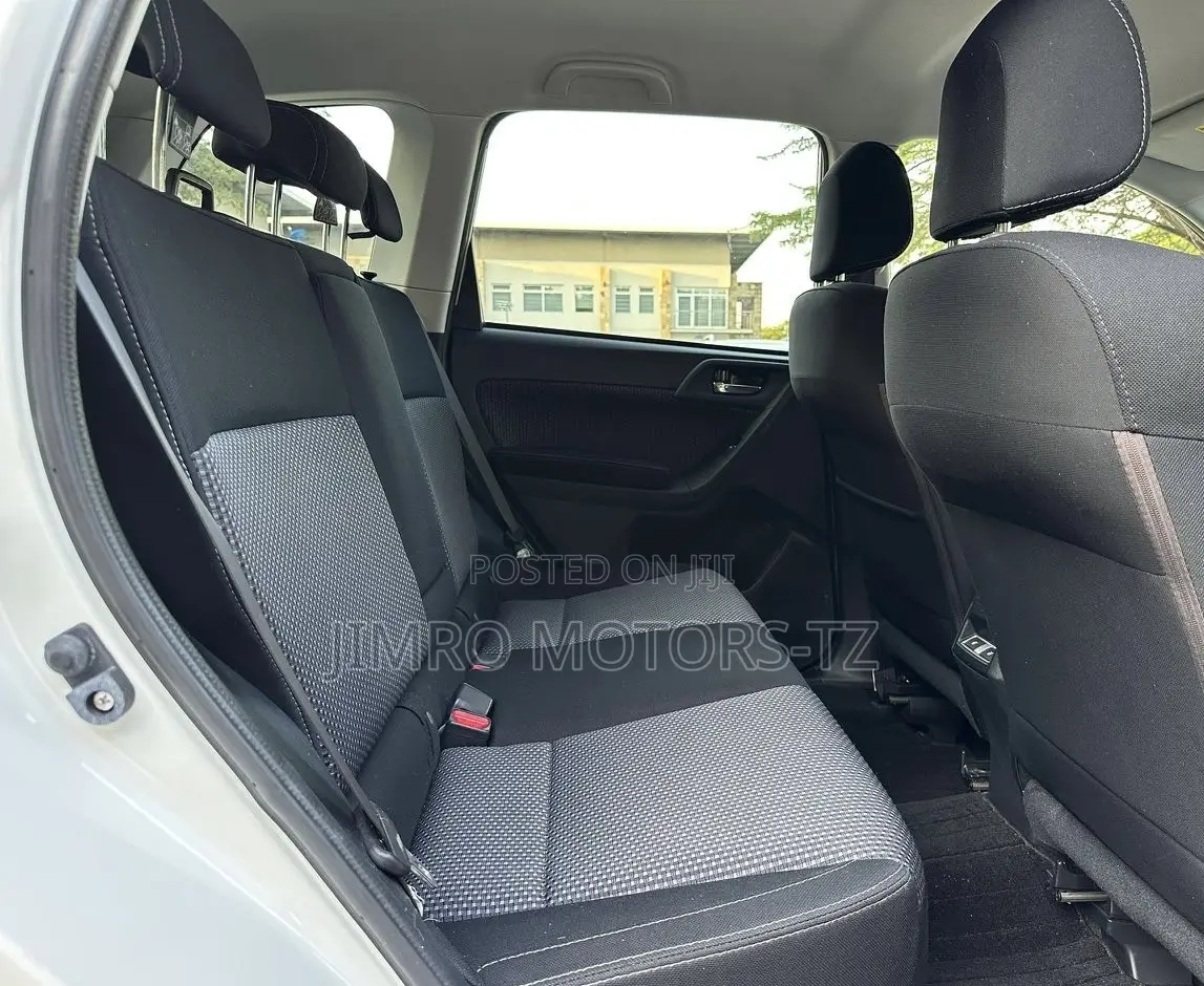 Subaru Forester 2017 White