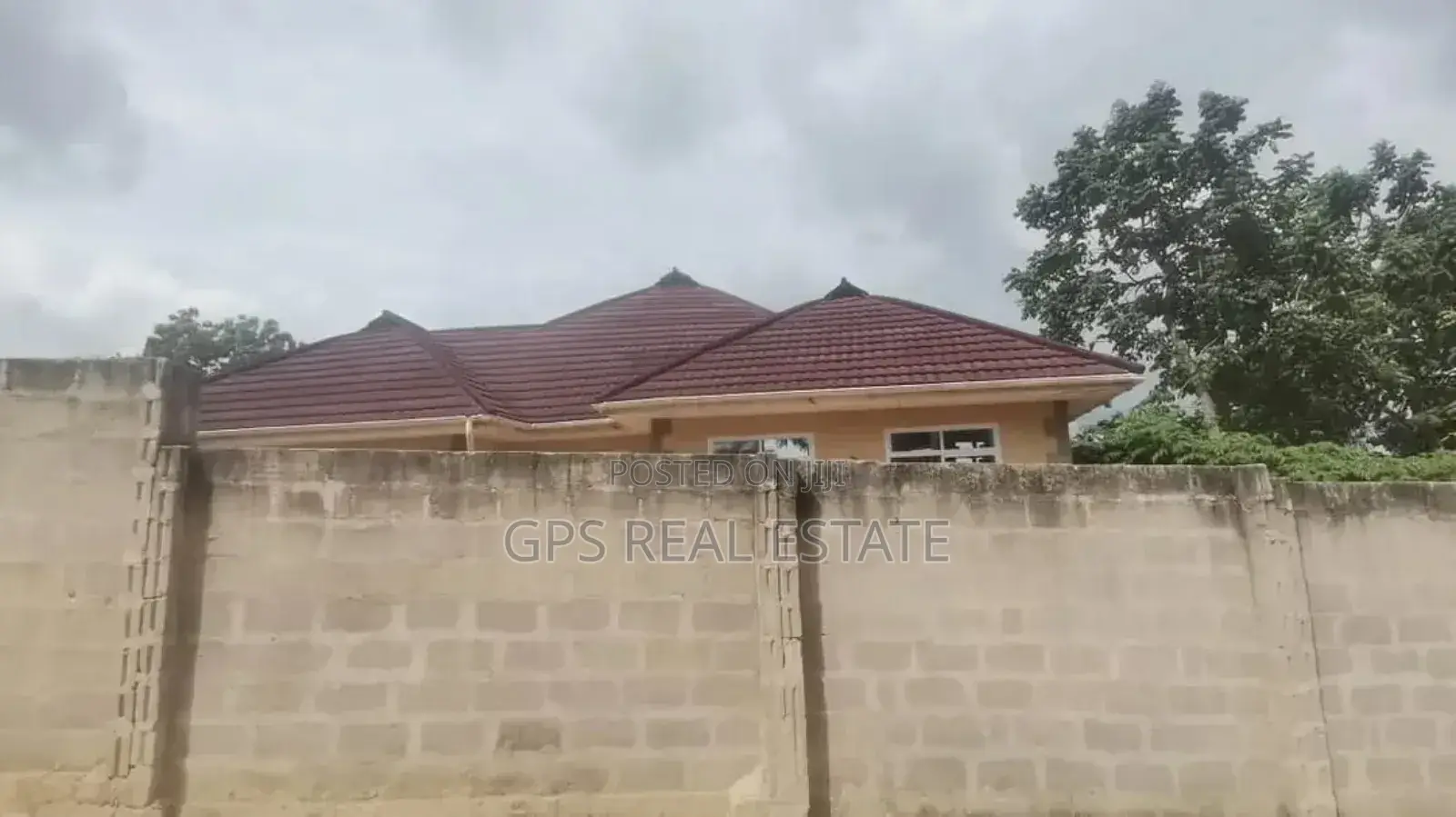 3bdrm House in Changanyikeni, Kinondoni for sale