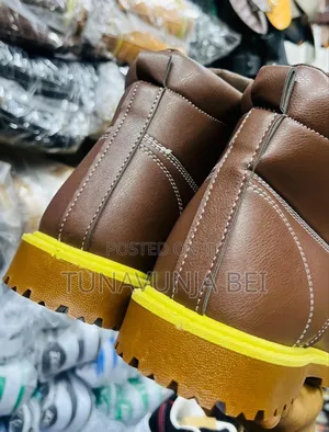 Boots  4 Men