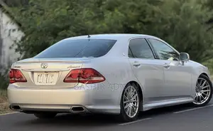 Toyota Crown 2008 Silver