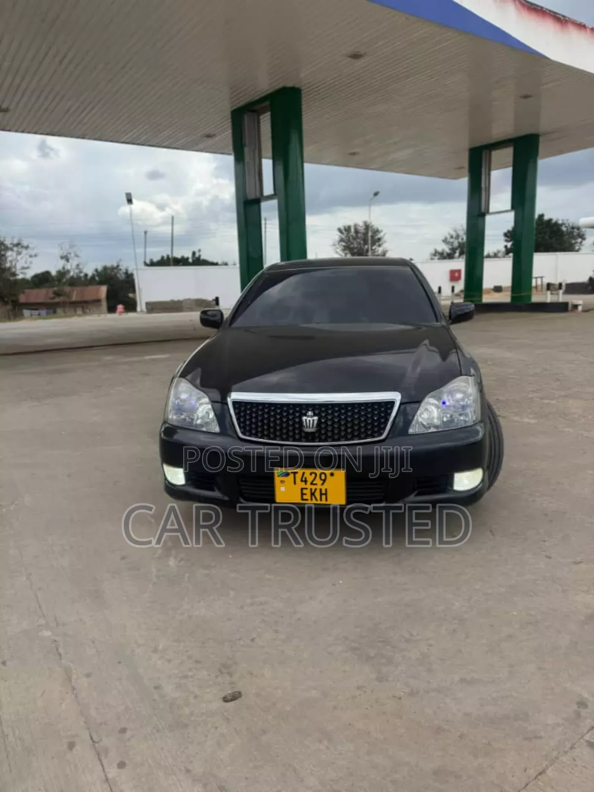 Toyota Crown 2006 Black