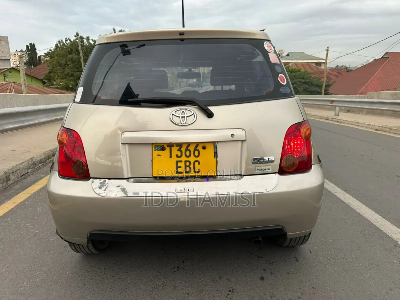 Toyota IST 2004 Beige