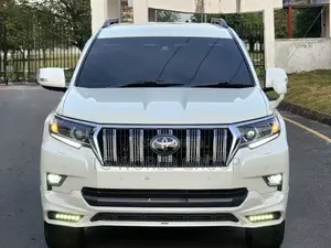 Toyota Land Cruiser Prado 2.8 2021 White