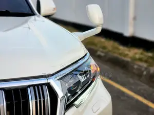 Toyota Land Cruiser Prado 2.8 2021 White