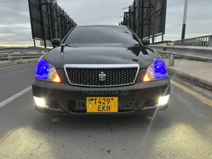 Toyota Crown 2006 Black