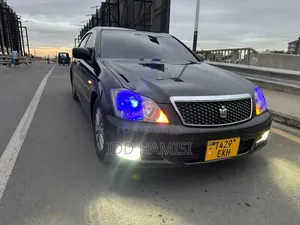 Toyota Crown 2006 Black