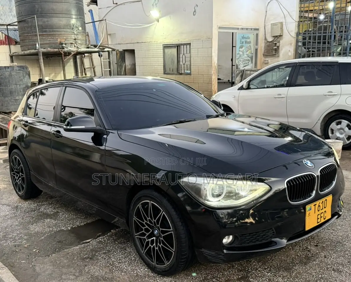 BMW 1 Series 2012 Black