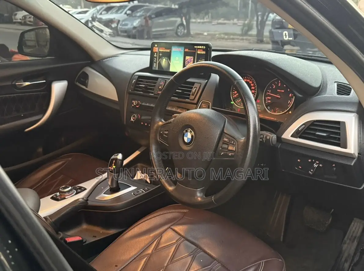 BMW 1 Series 2012 Black