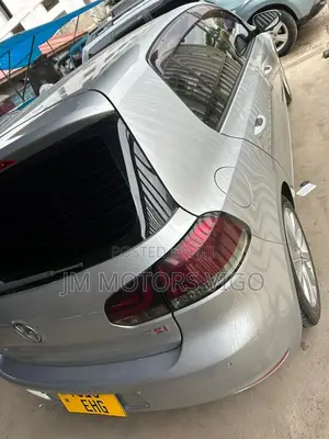 Volkswagen Golf 2012 Silver