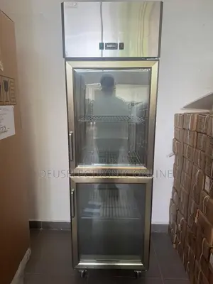 *Stuc-02gd* *Static Cooling Upright Chiller*