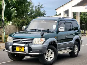 Toyota Land Cruiser Prado 1998 Green