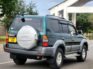 Toyota Land Cruiser Prado 1998 Green