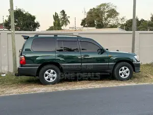 Toyota Land Cruiser 2002 Green