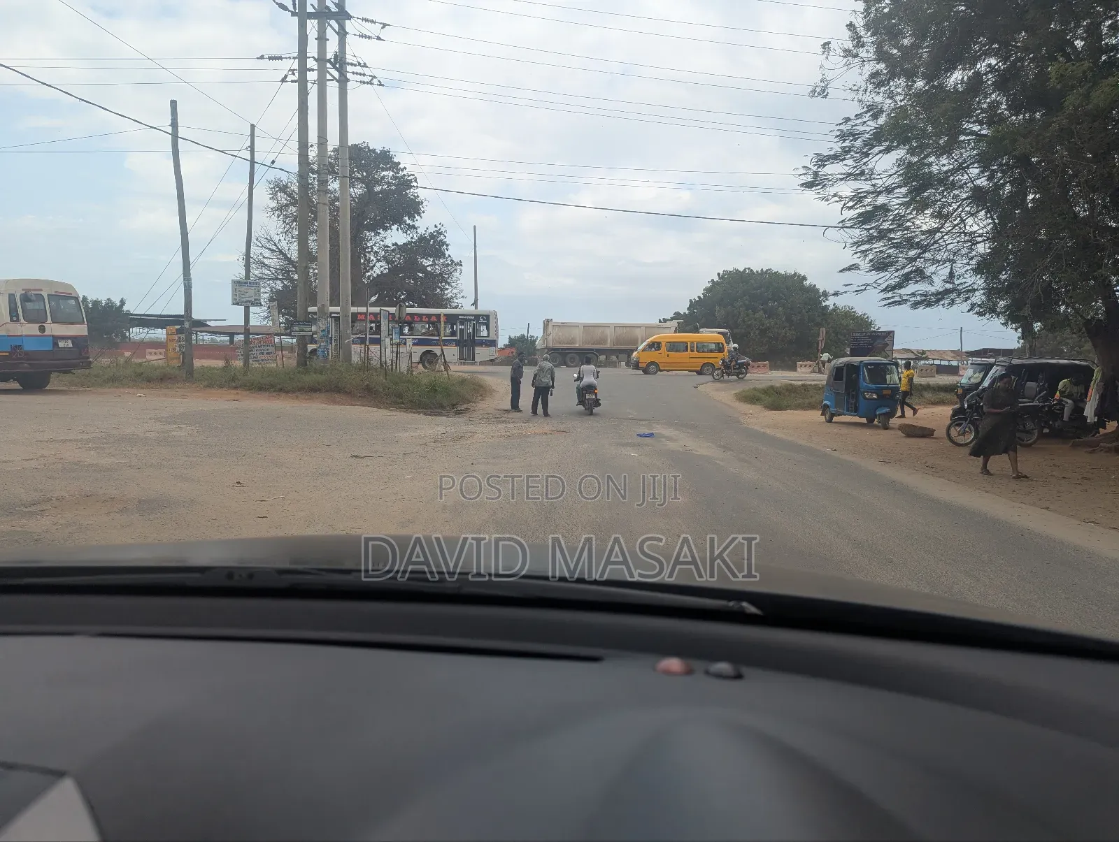 2 Acre Plot for Long Term Rent in Salasala Tegeta Iptl Road