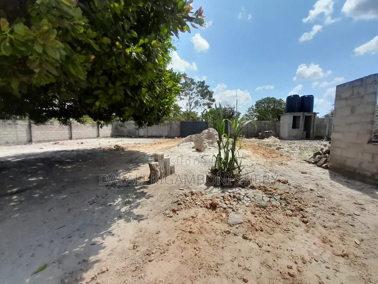 3bdrm Apartment in Kigamboni Kibada for sale