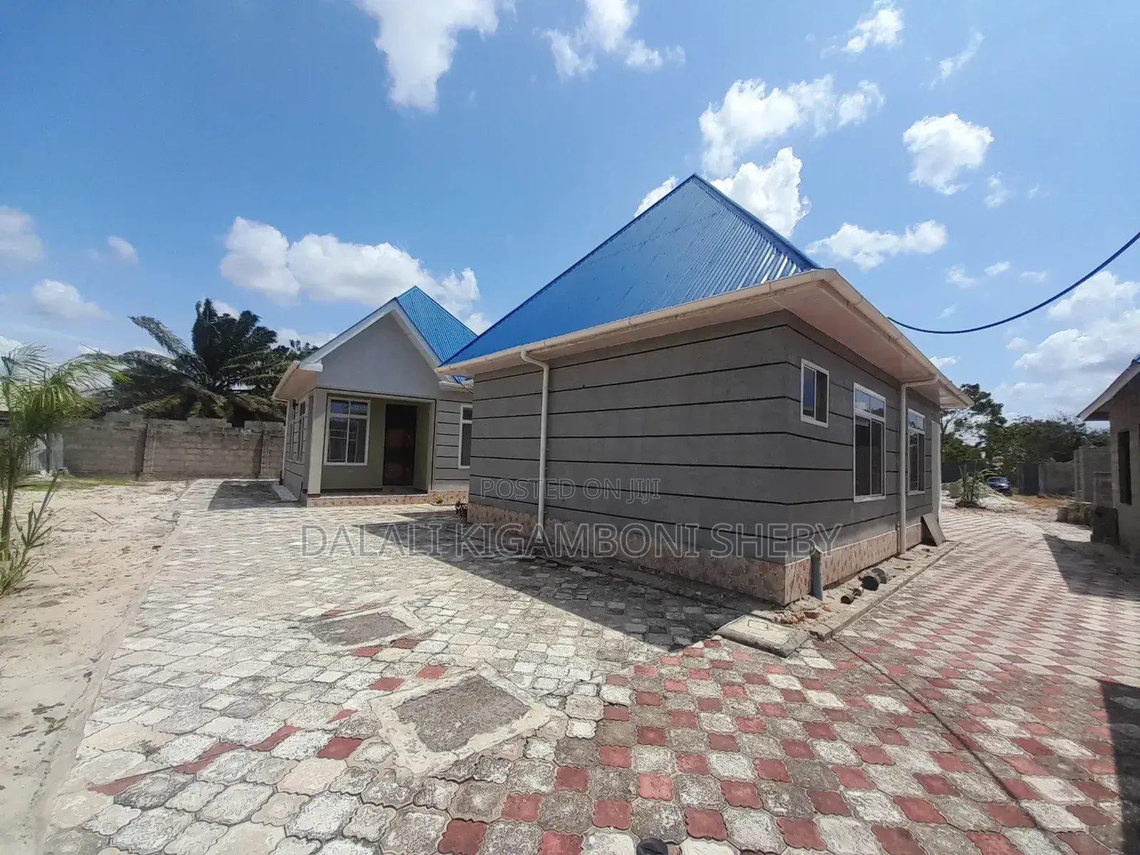 3bdrm Apartment in Kigamboni Kibada for sale