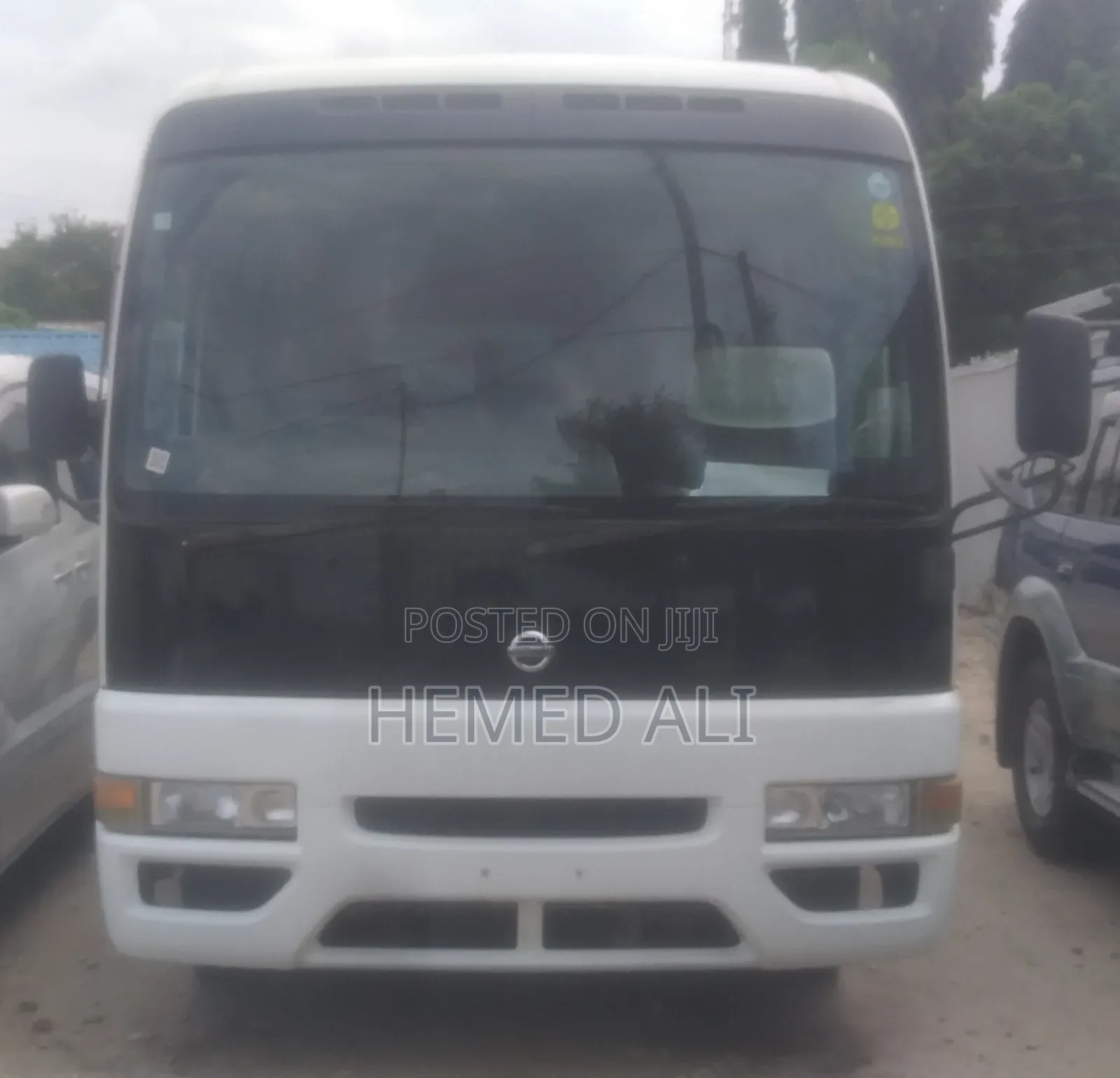 Nissan Civilian 2003 White