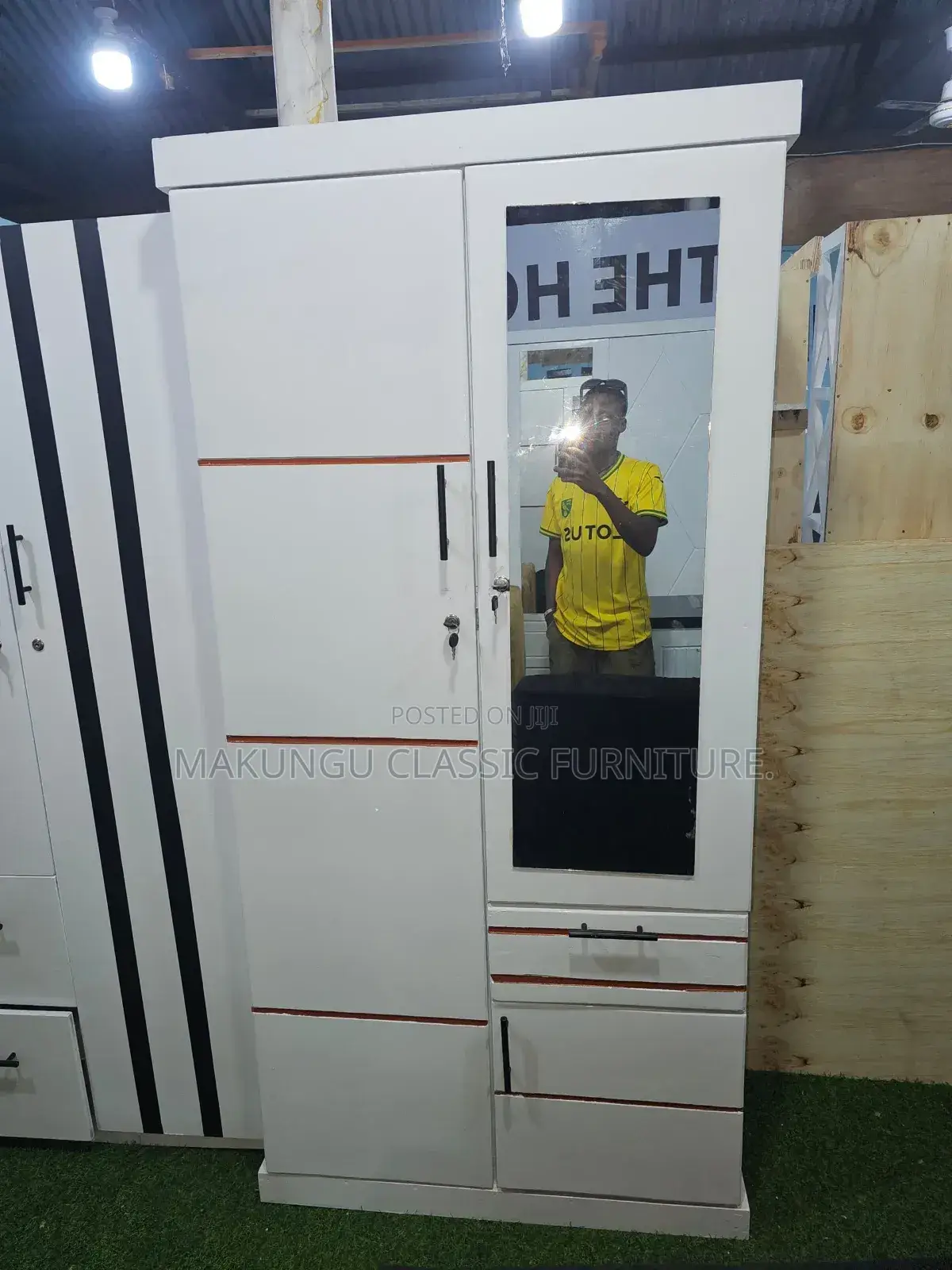 Wardrobes Milango Miwili Nikwa Ajili Ya Nguo