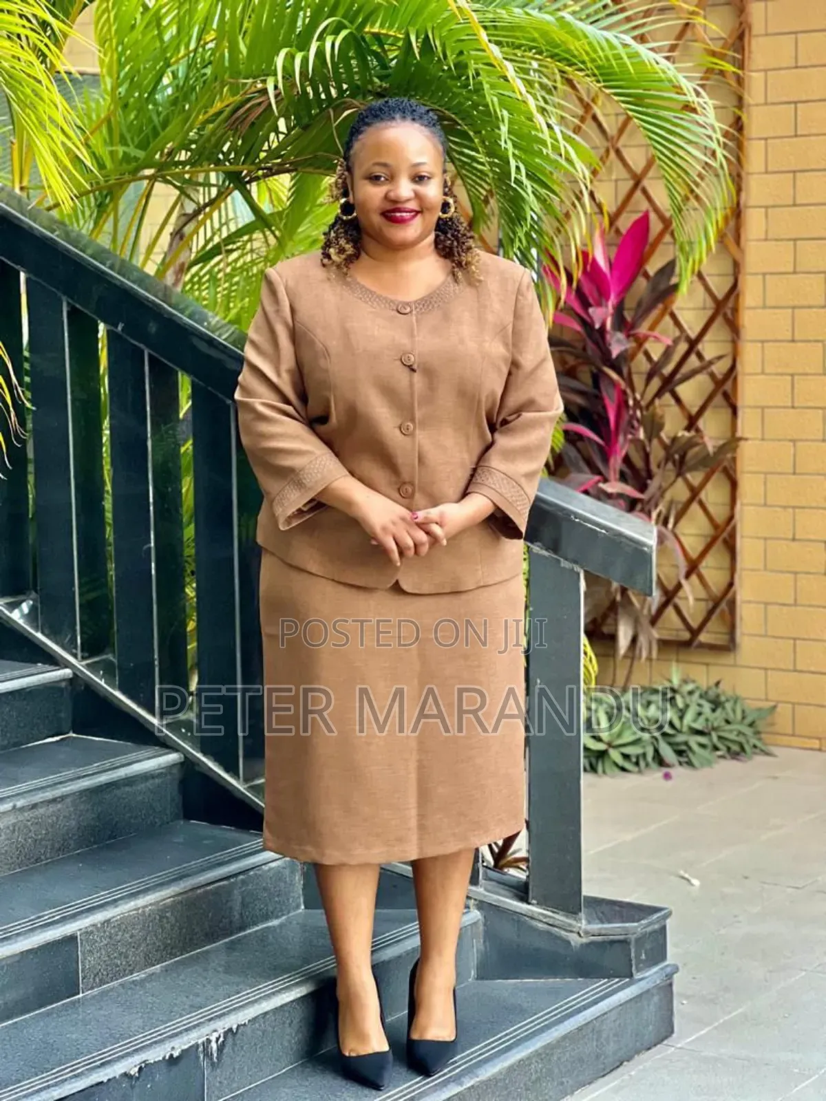 Suits Full Women's