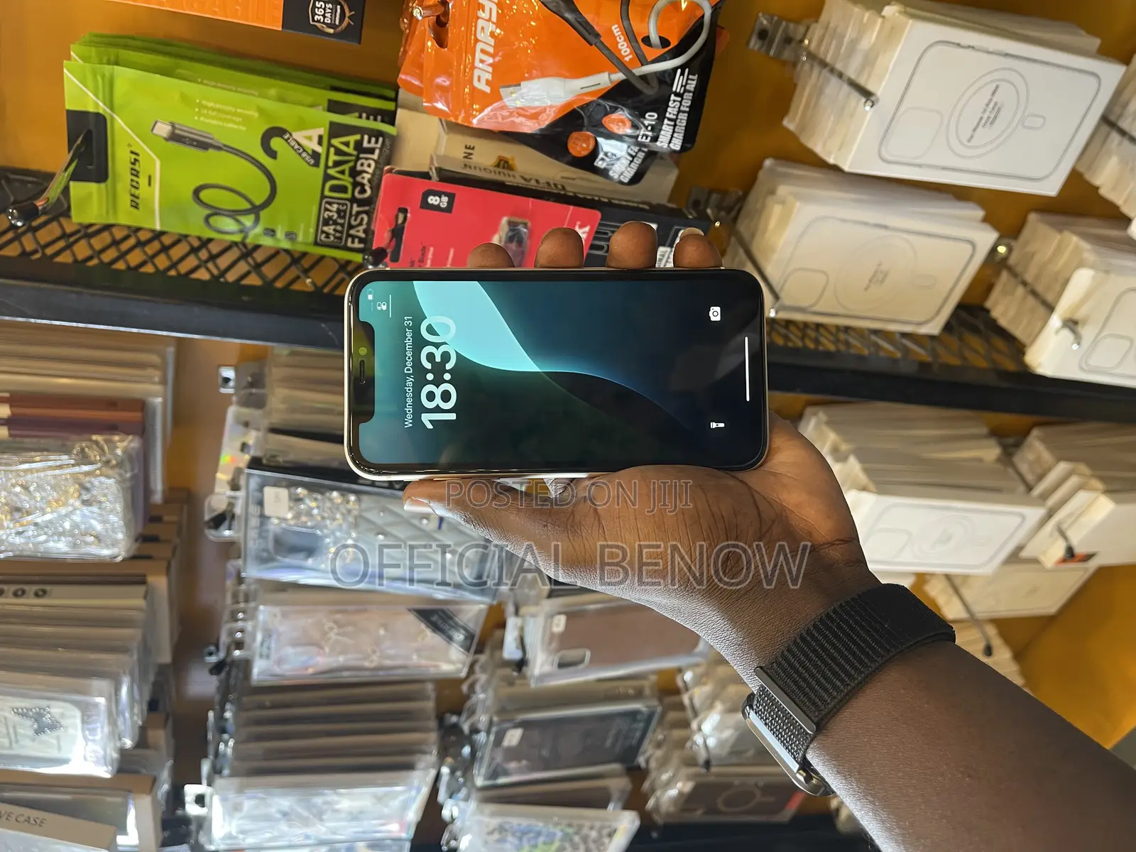 Apple iPhone 11 64 GB White