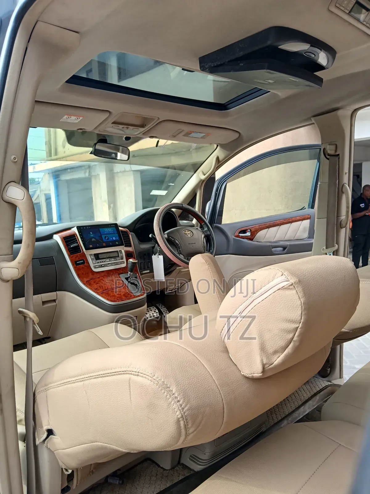 Toyota Alphard 2004 Black