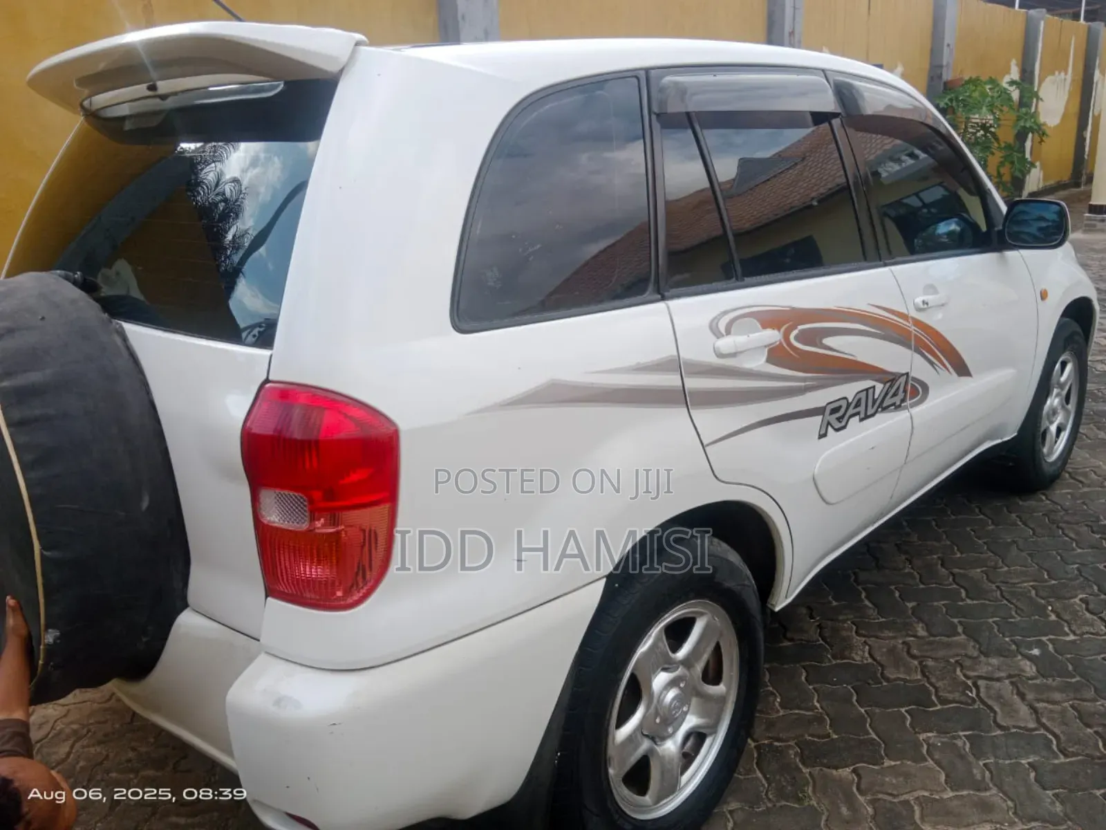 Toyota RAV4 2004 White