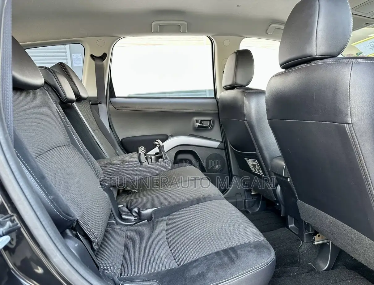 Mitsubishi Outlander 2010 Matt Black