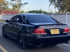 Photo - Toyota Crown 2006 Black