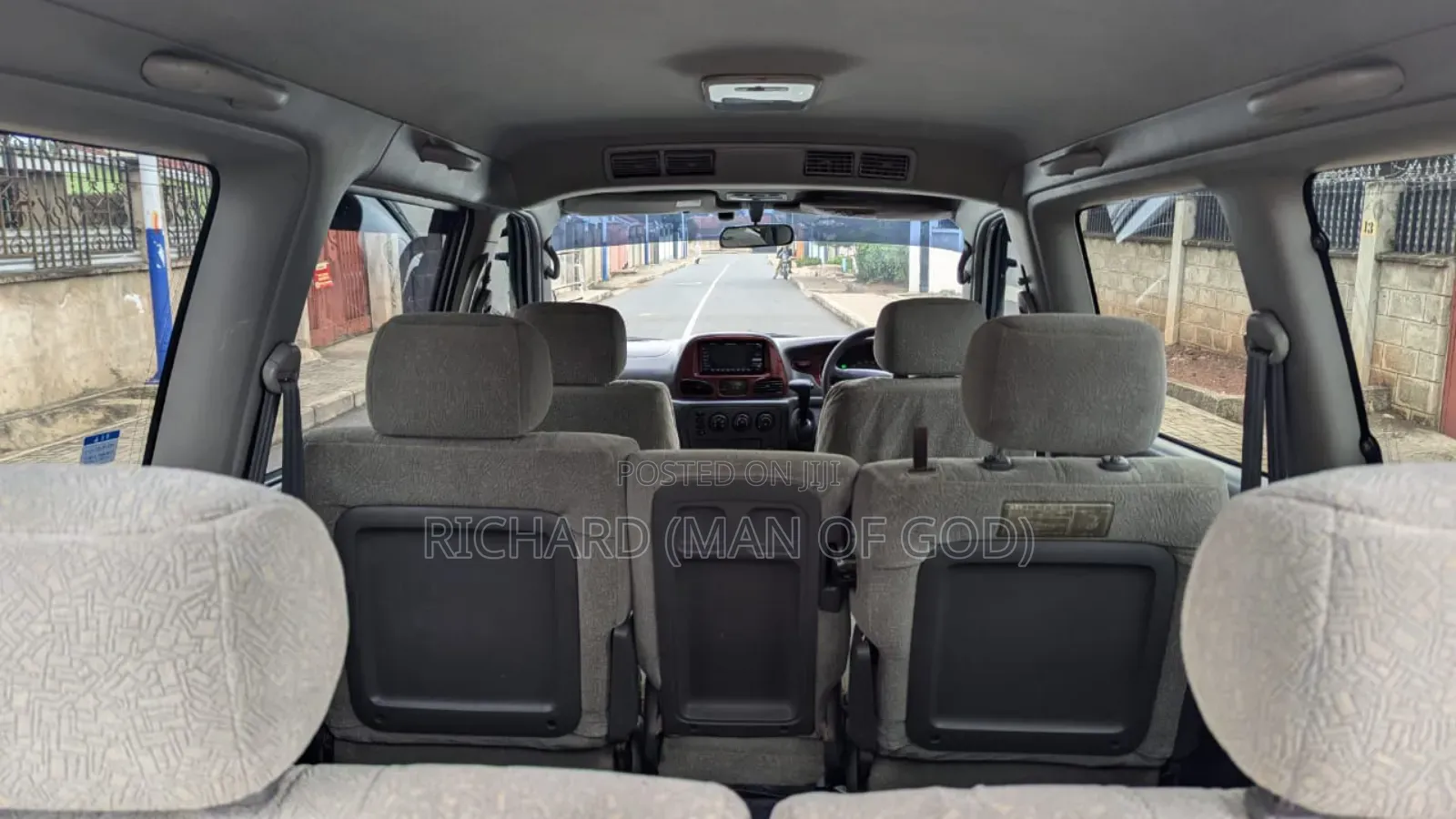 Toyota Noah 2001 White