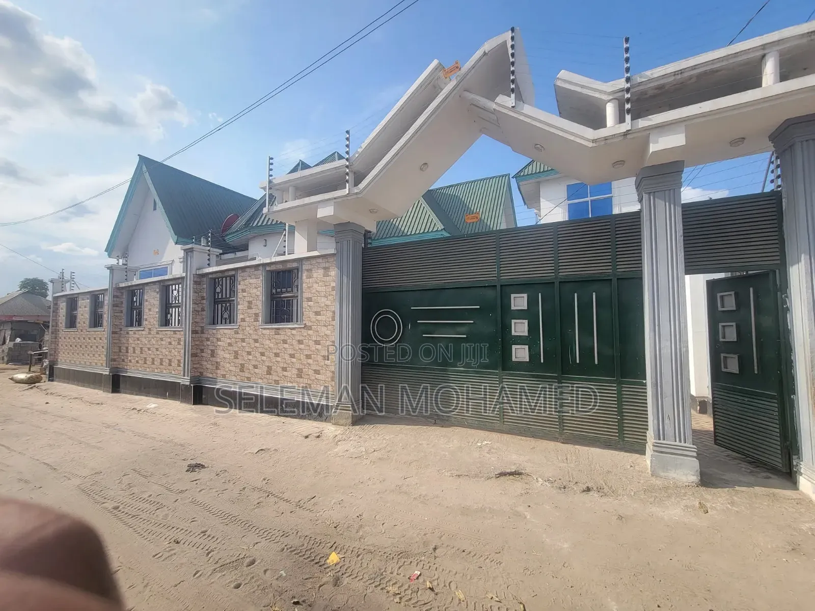 Furnished 5bdrm House in Biriani Real Estate, Chamazi for sale
