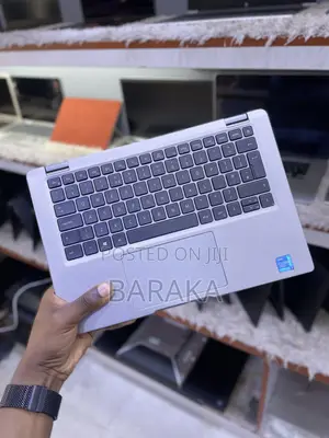 Laptop Dell Latitude 5320 16GB Intel Core I7 SSD 512GB