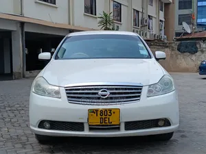 Nissan Fuga 2010 White