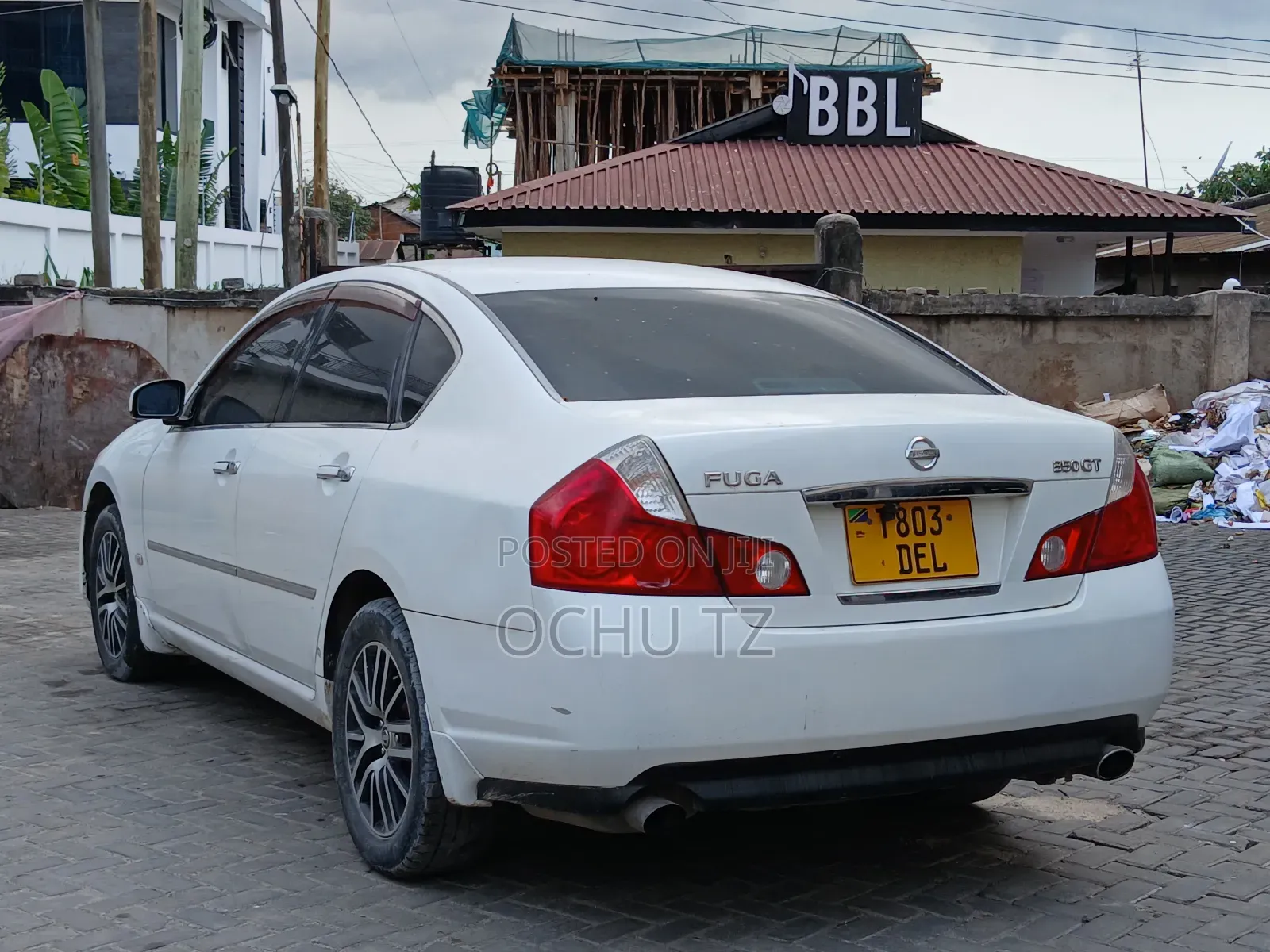 Nissan Fuga 2010 White