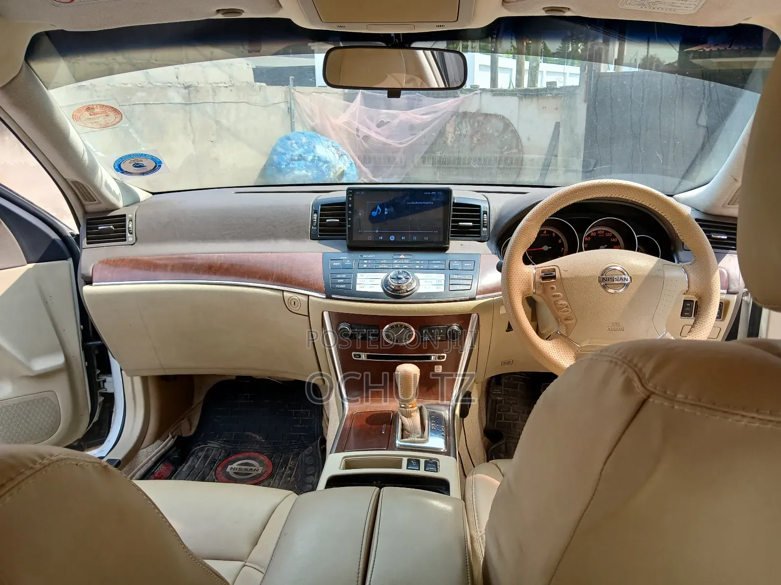 Nissan Fuga 2010 White