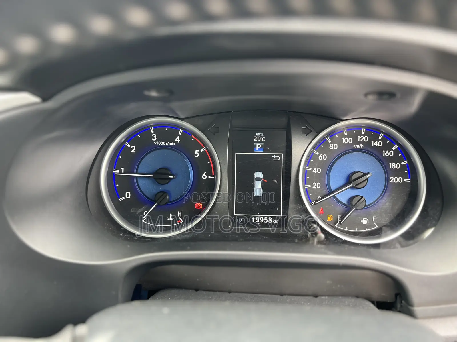 Toyota Hilux 2019 Blue
