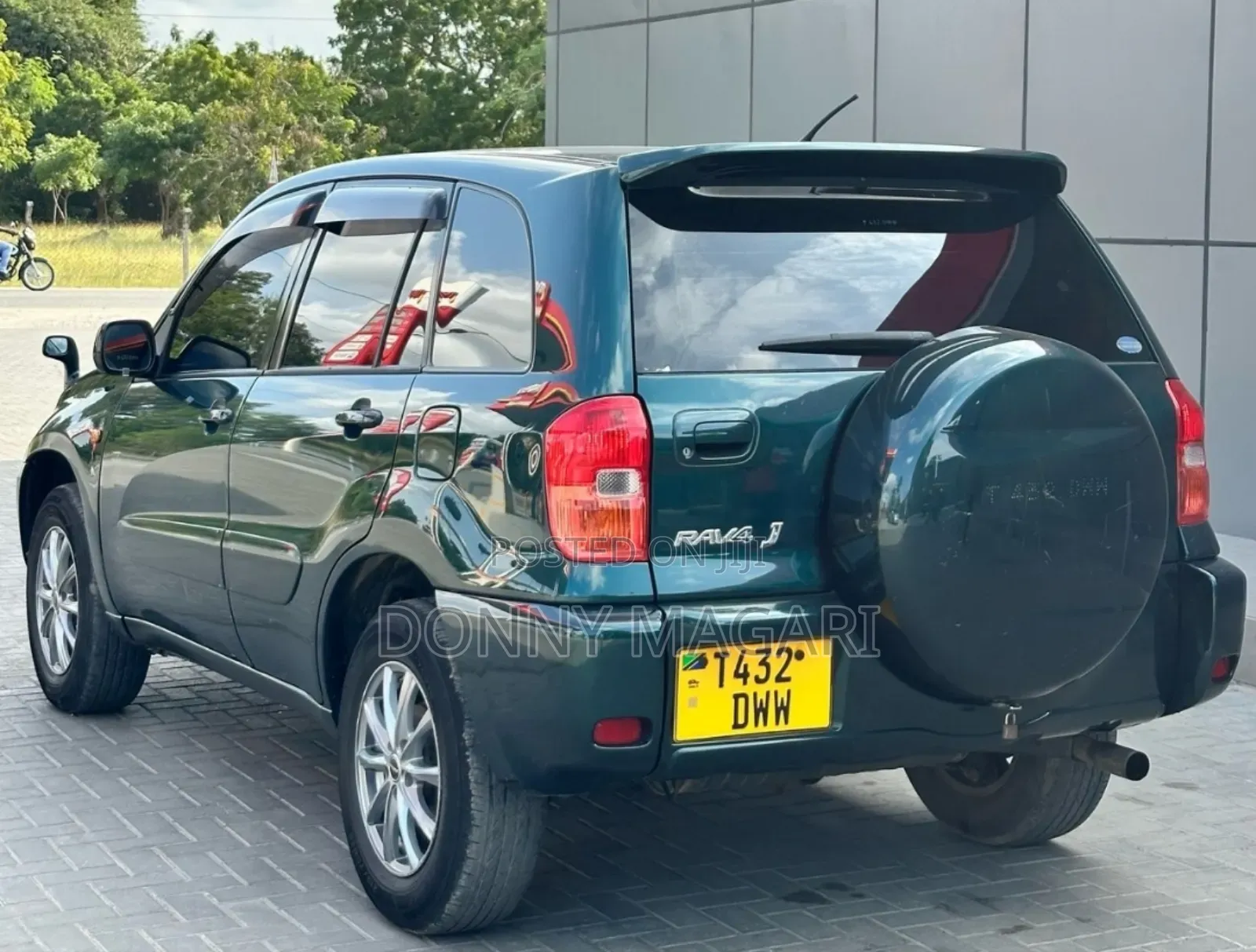 Toyota RAV4 Automatic 2004 Green
