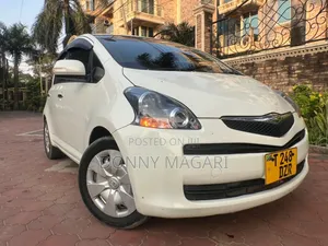 Toyota Ractis 1.5 FWD 2006 White