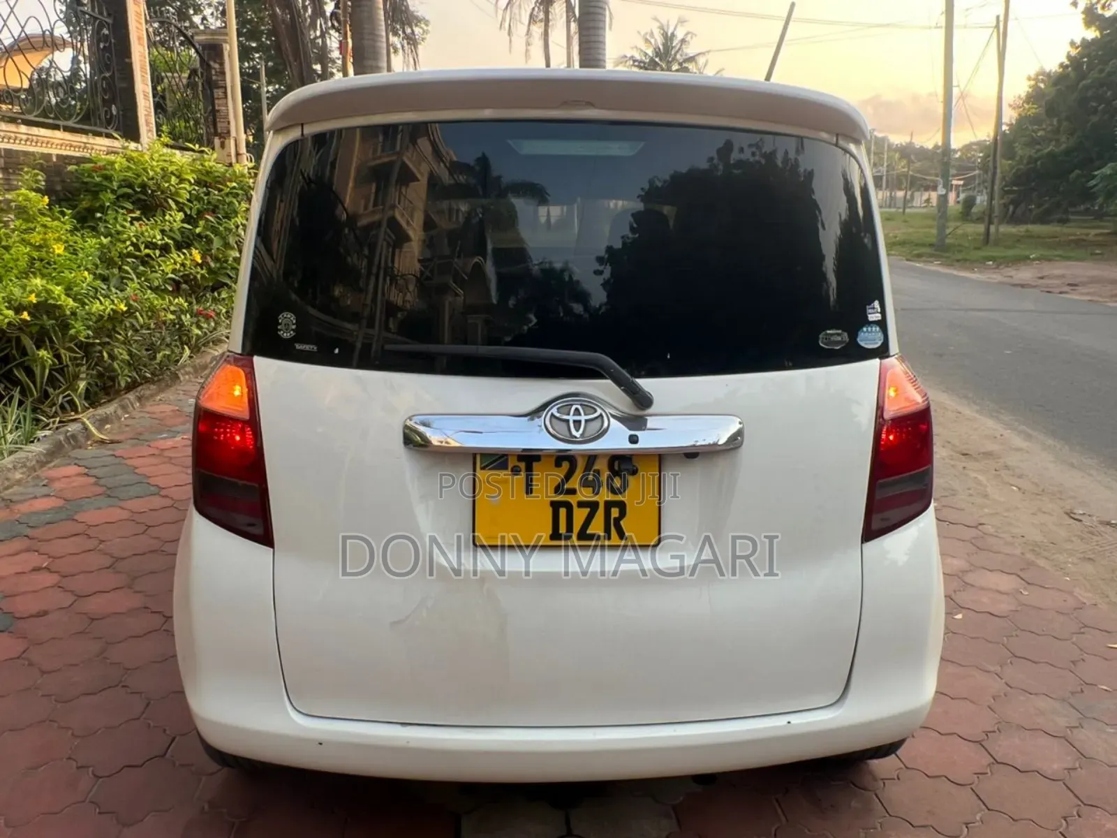 Toyota Ractis 1.5 FWD 2006 White