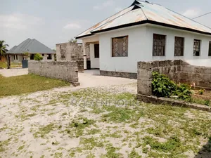 3bdrm House in Tanzania Daresalaam, Ilala for sale