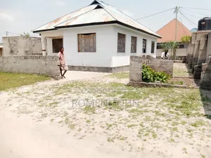 3bdrm House in Tanzania Daresalaam, Ilala for sale